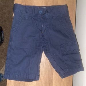 2T Levi’s shorts